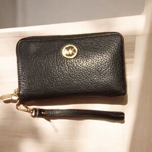 Michael Kors Leather Clutch Wallet